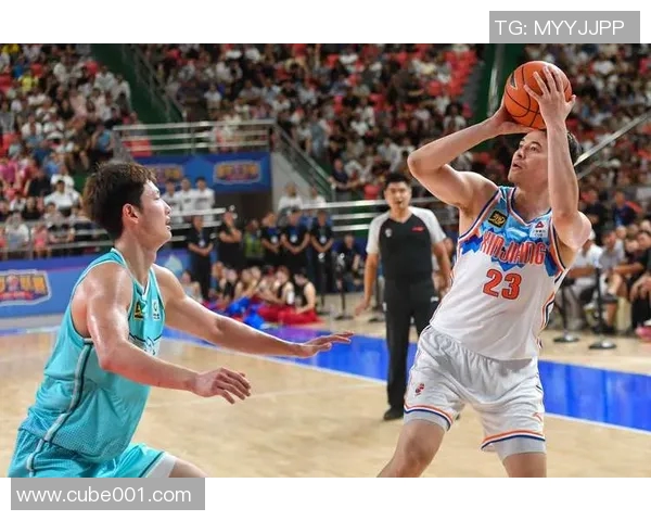 2019年CBA精彩对决新疆队与广东队直播回顾与精彩瞬间分析