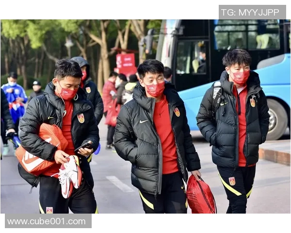 邯郸足球明星加盟中国联赛引发球迷热议与期待 邯郸足球明星加盟中国联赛引发球迷热议与期待