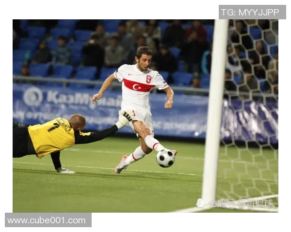 重庆足球队在洲际杯积分榜中以63分稳居第一名展现强劲实力 重庆足球队在洲际杯积分榜中以63分稳居第一名展现强劲实力