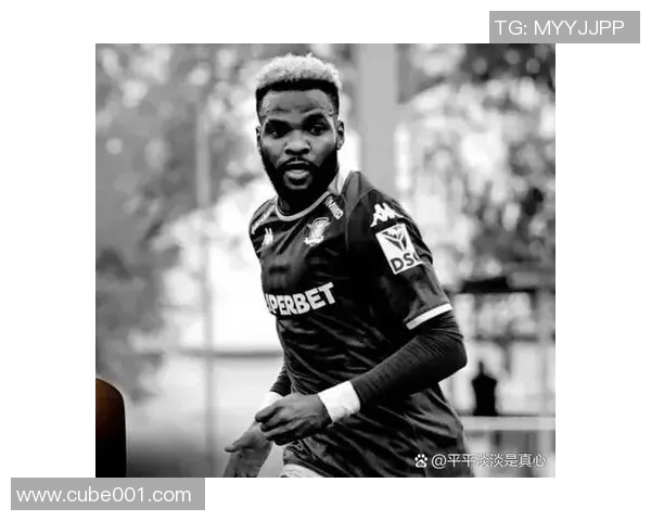 震惊世界的消息10号足球明星意外去世引发全球球迷哀悼与追忆