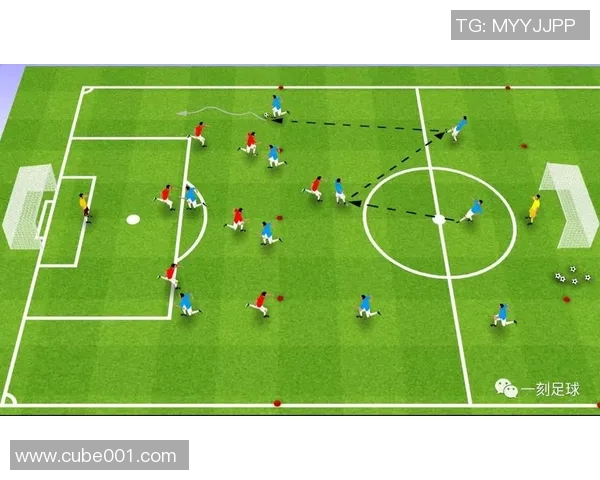 南京足球队进攻表现分析与防守漏洞探讨之路