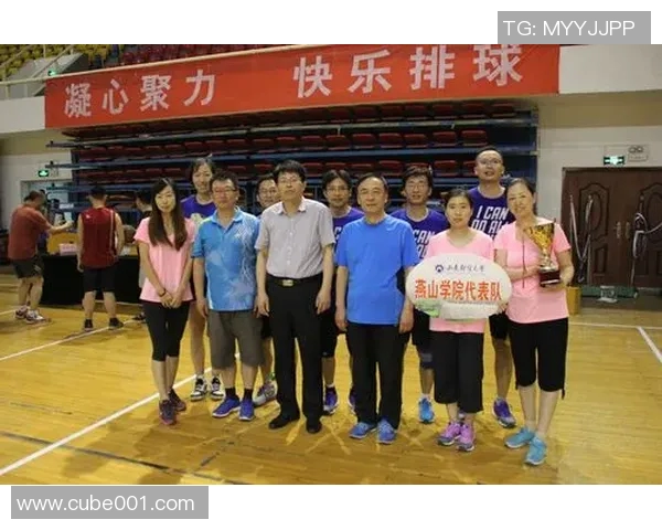 广州排球队在杯赛中的比赛经验与表现分析与点评